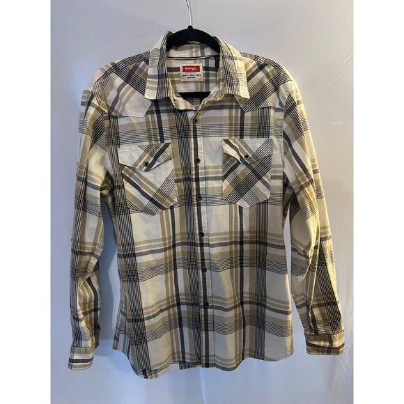 Wrangler Other - Wrangler Plaid Button Down Shirt - Men's Large, Great Condition!